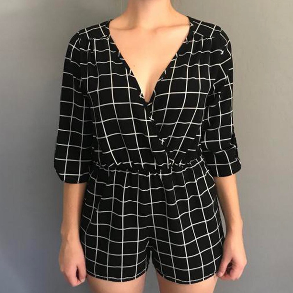 UK2LA black romper